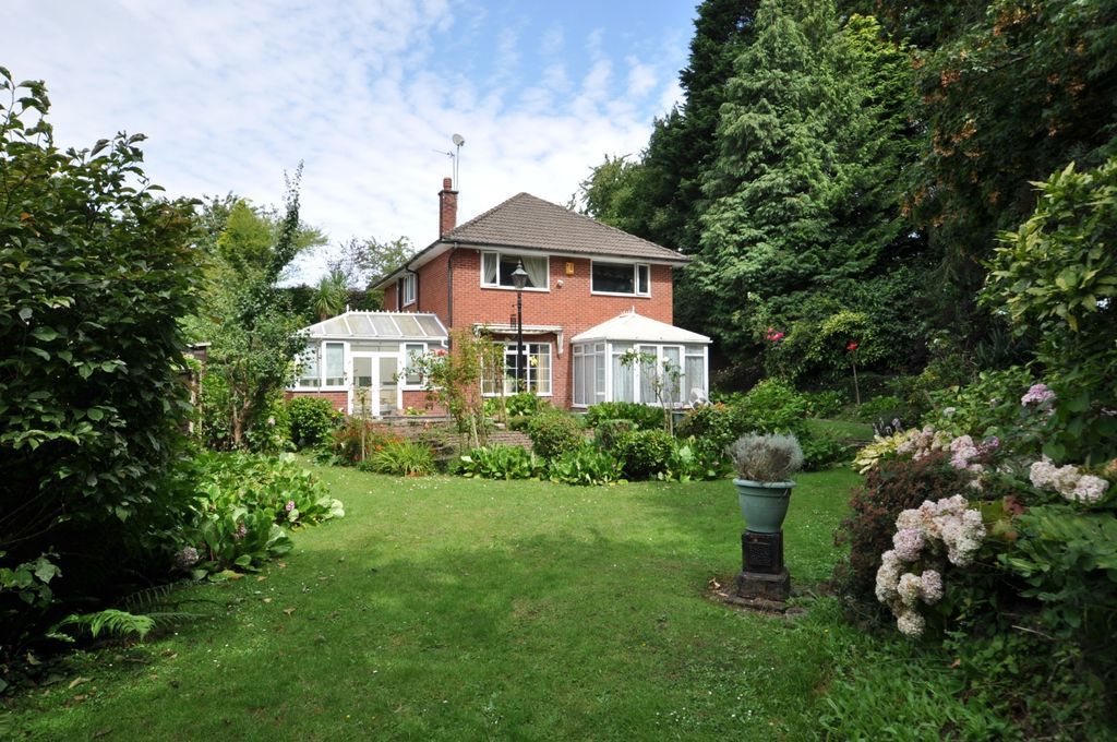 Property photo 1 of 33 Photo 13