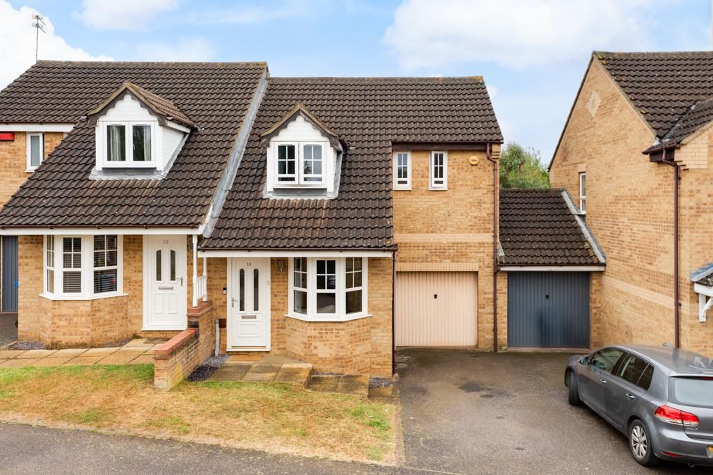 Property photo 1 of 27 14 Newstead Court, Kettering-1.Jpg