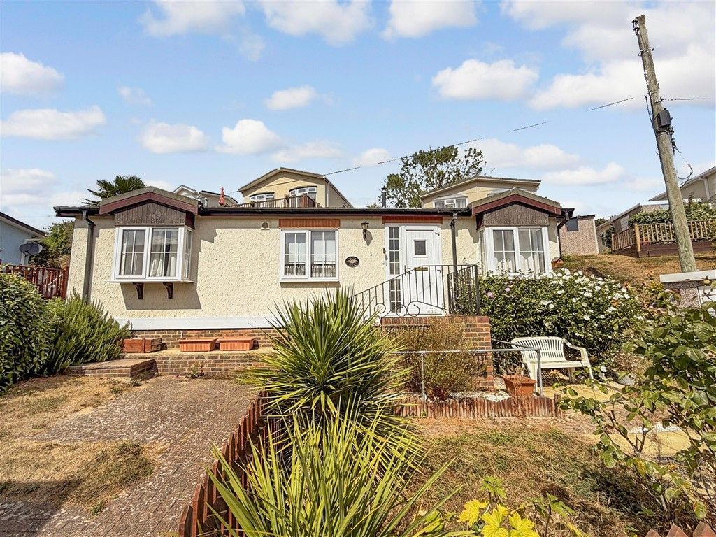 Property photo 1 of 6 Front