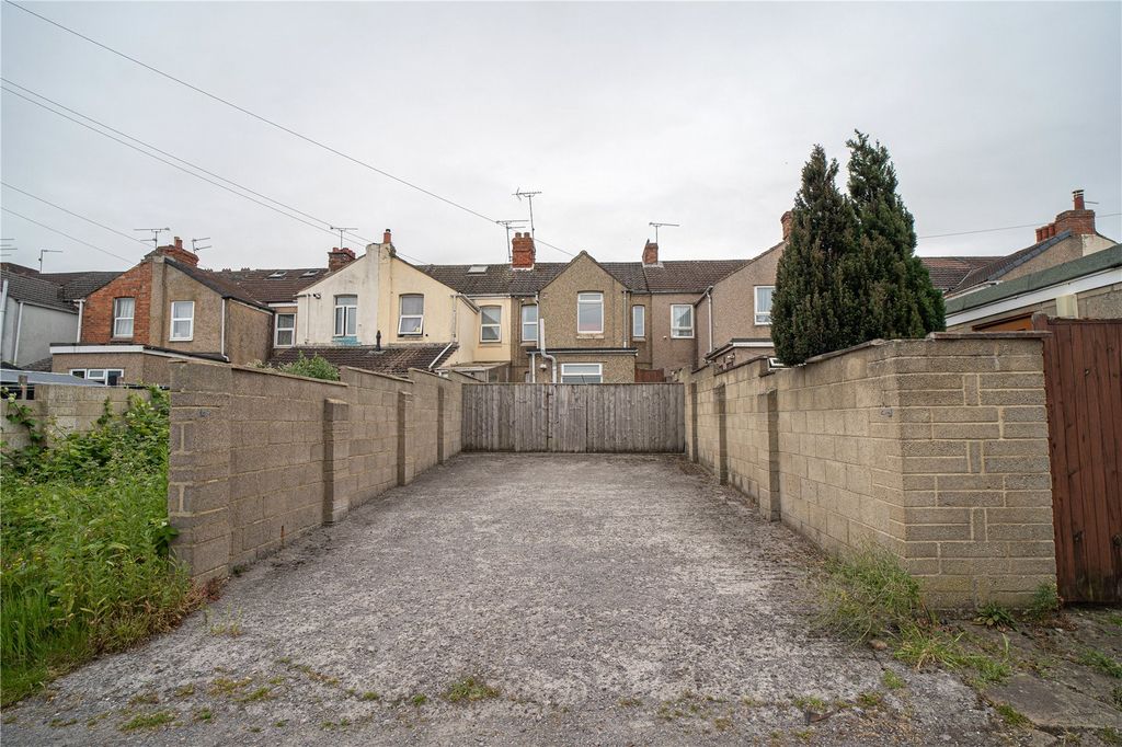 Property photo 3 of 11 Picture No. 03