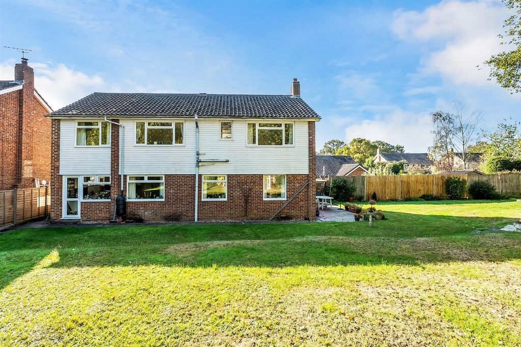 Property photo 2 of 12 .Revell-Drive-19.Jpg