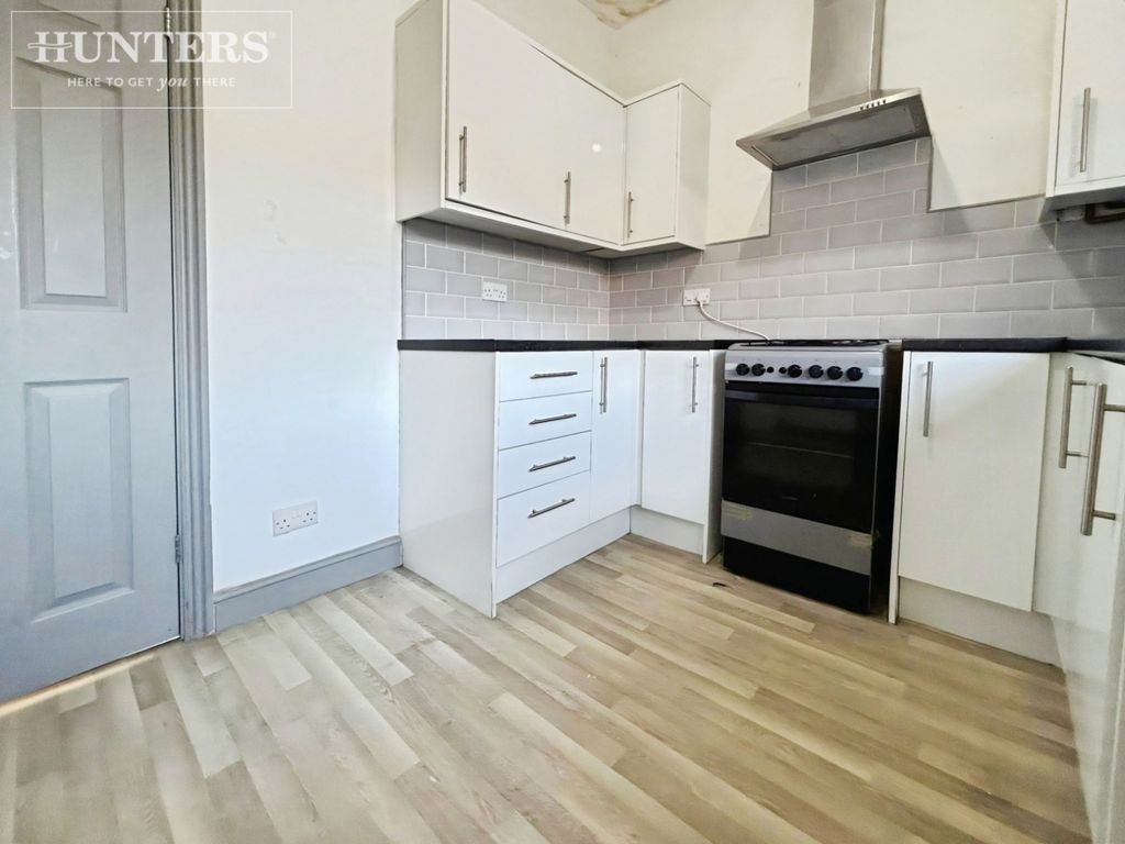 Property photo 3 of 9 Pbox-Img.Jpg