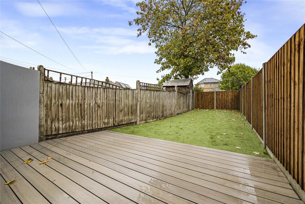 Property photo 2 of 24 Picture No. 29