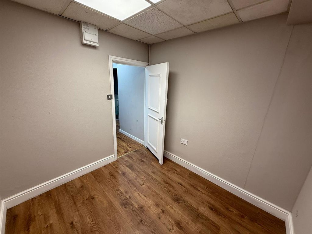 Property photo 2 of 3 Whatsapp Image 2025-11-17 At 14.55.41 (1).Jpeg