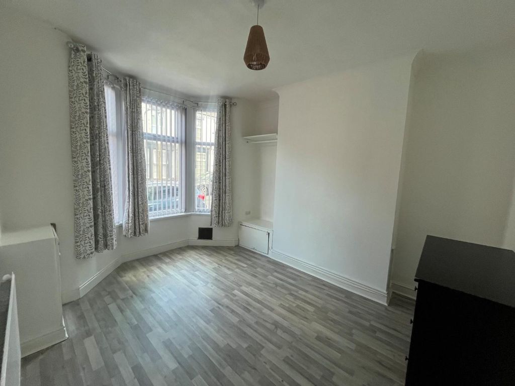 Property photo 2 of 12 16.Jpg