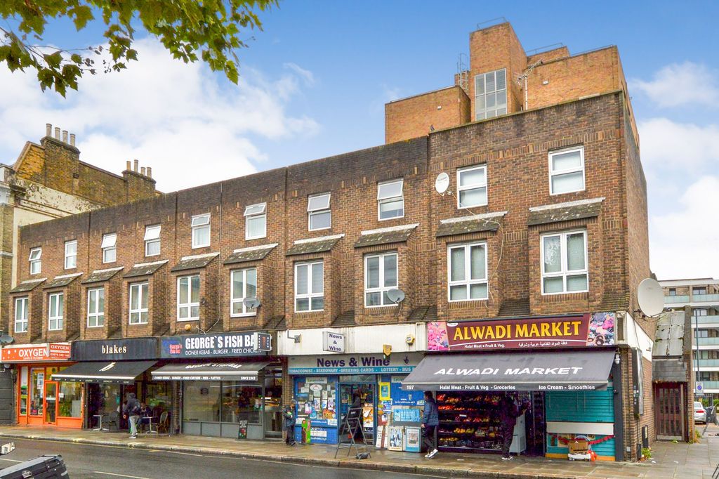 Property photo 1 of 3 Flat C, 197 Kilburn Park Road, London Nw6 5LG