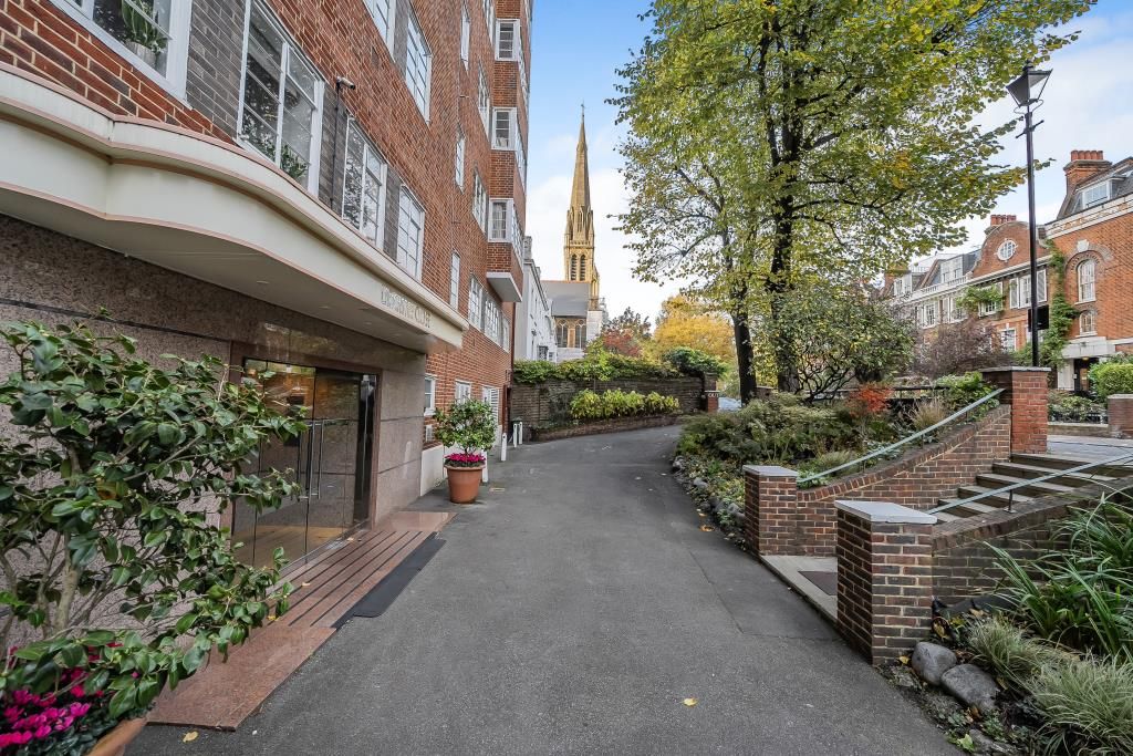 Property photo 3 of 20 External View