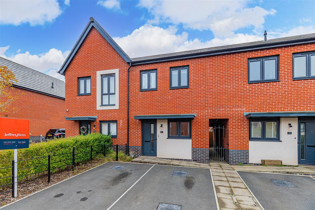 Property photo 1 of 15 18-1-2.Jpg