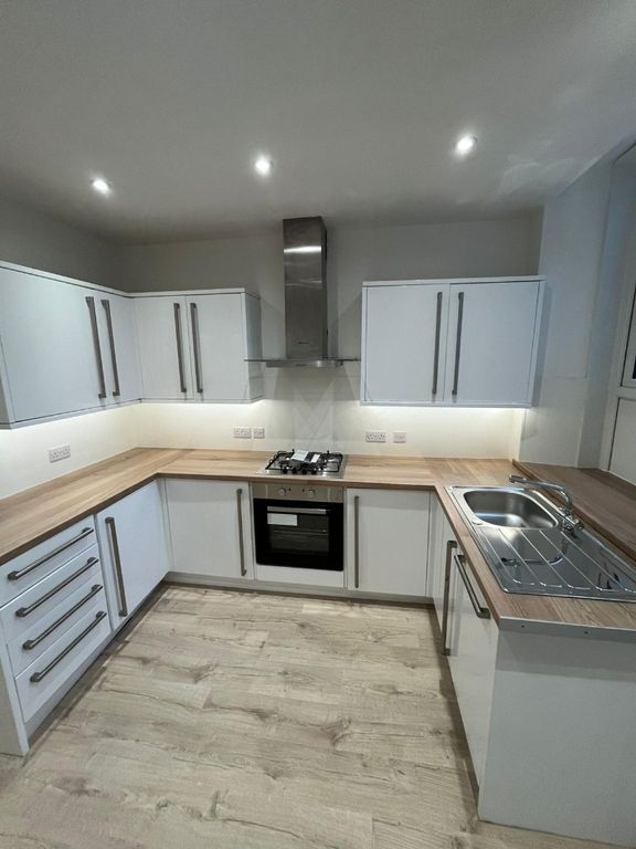 Property photo 2 of 20 Photo 2