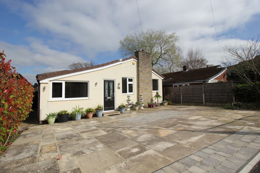 Property photo 1 of 27
