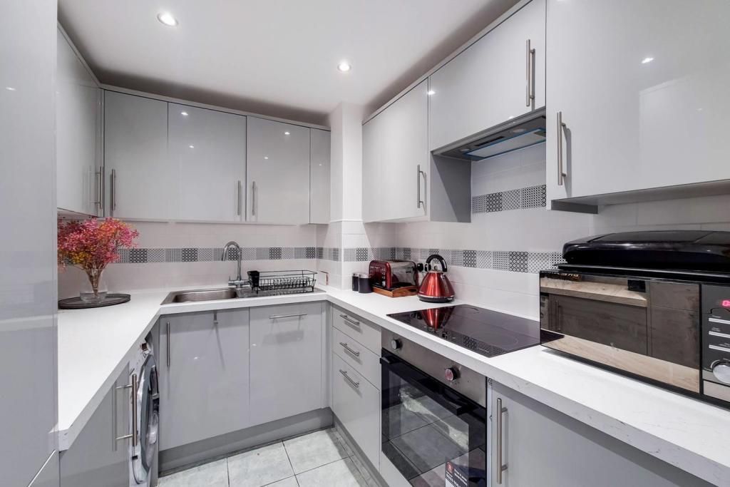 Property photo 1 of 10 Photo 1