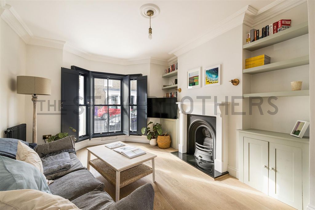 Property photo 3 of 37 2