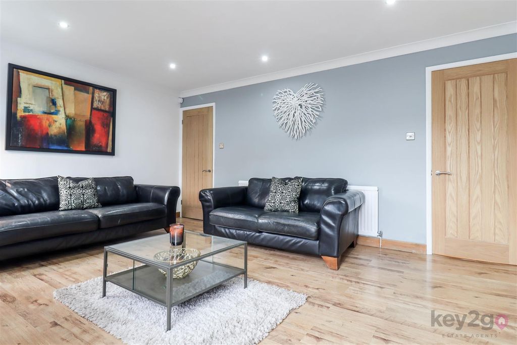 Property photo 3 of 31 Img_7978.Jpg