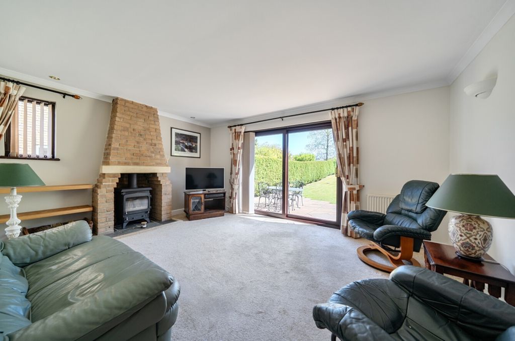 Property photo 2 of 32 1454966-11-69F3526d7182B