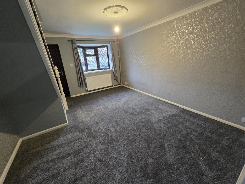 Property photo 3 of 19 20251106_152030_Resized_1.Jpg