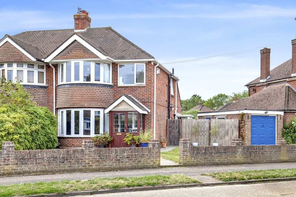 Property photo 1 of 29