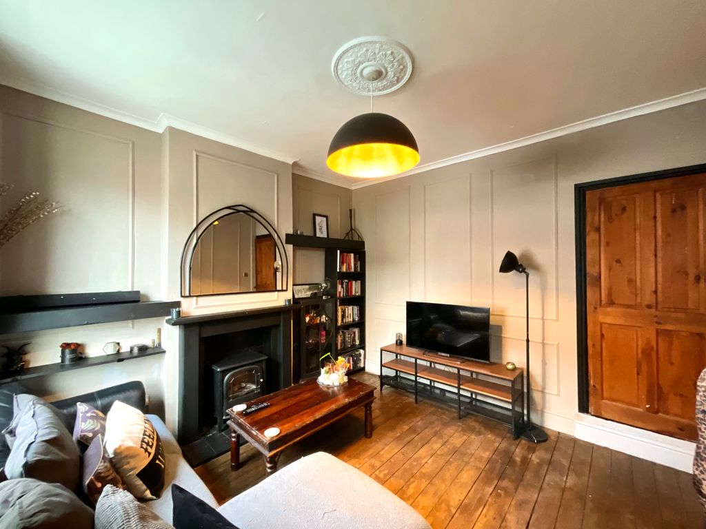 Property photo 2 of 19 Img_7985