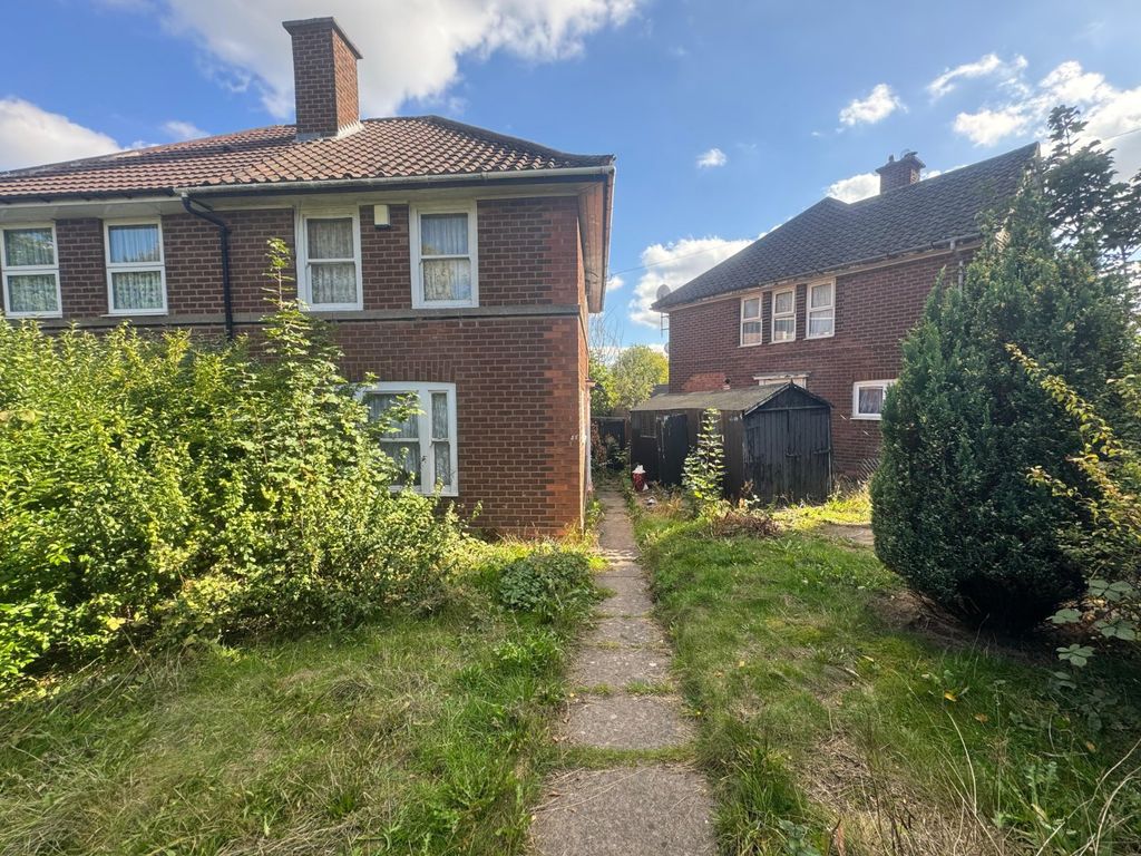 Property photo 1 of 18 Picture No. 04