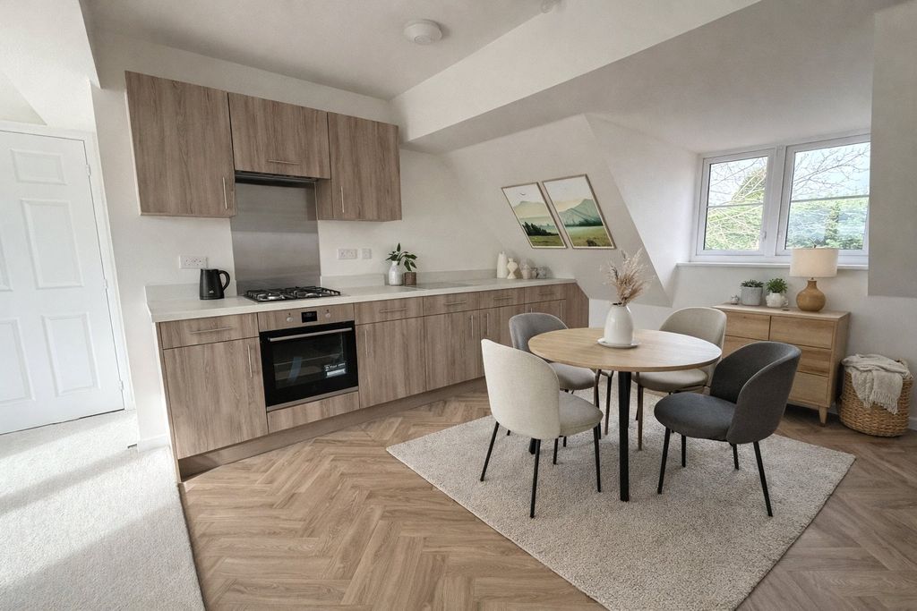 Property photo 2 of 8 Picture No. 10