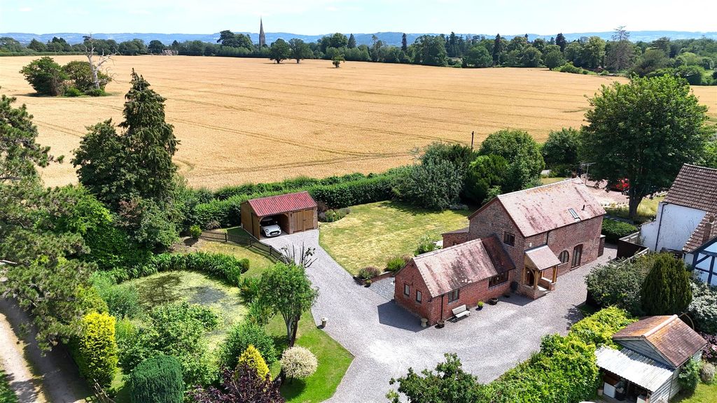 Property photo 1 of 18