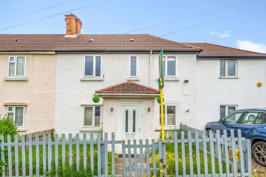 Property photo 2 of 11