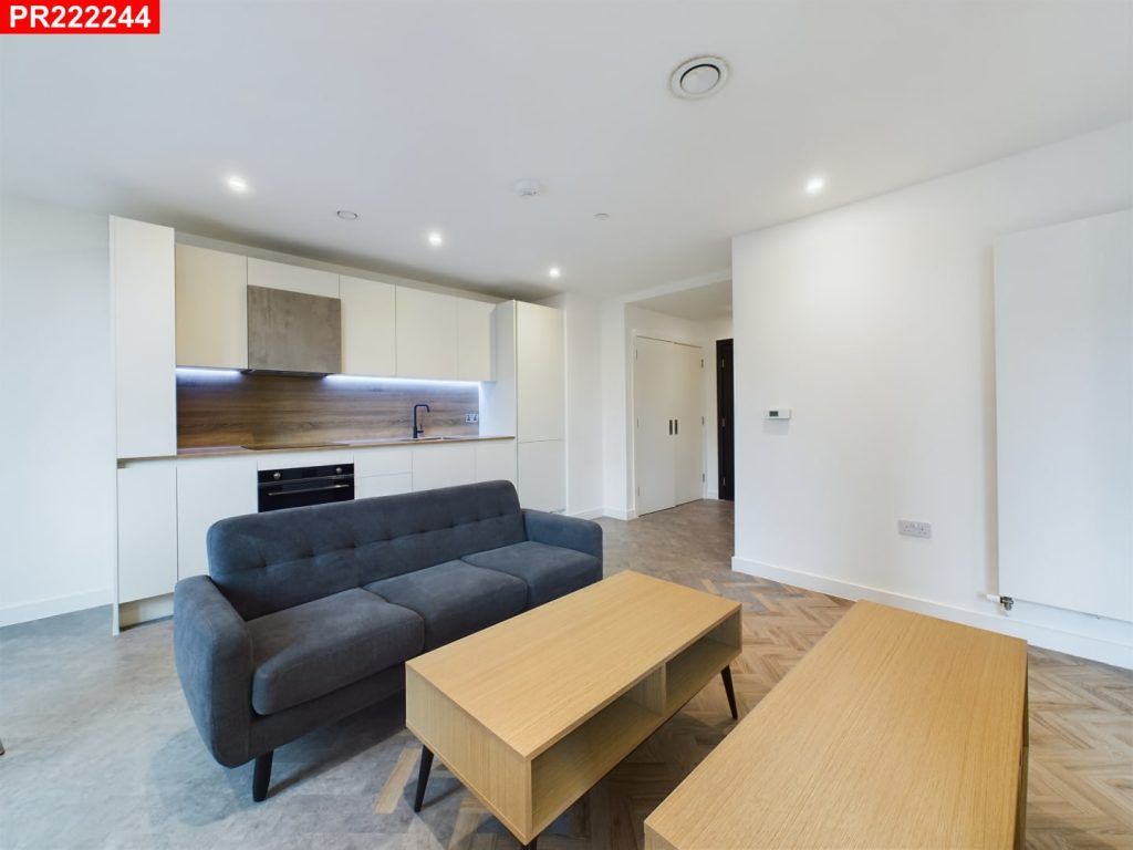 Property photo 2 of 7