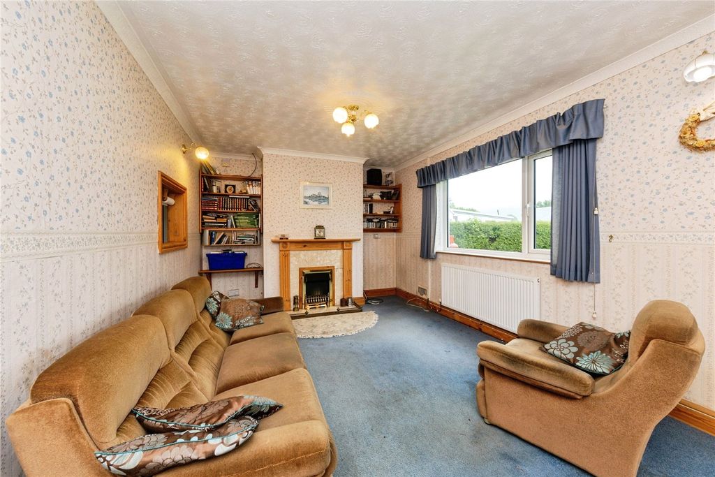 Property photo 3 of 21 Picture No. 16