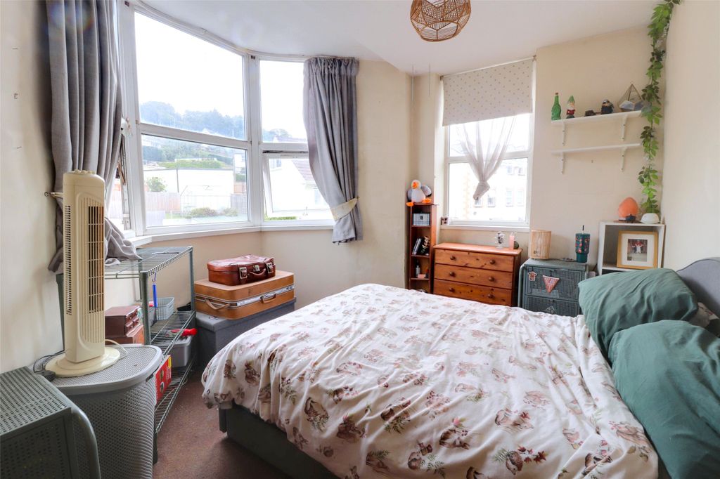 Property photo 2 of 7 2 - Picture No. 02