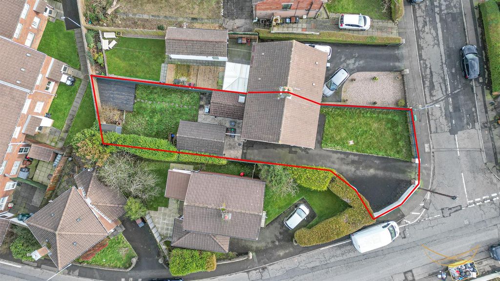 Property photo 3 of 33 Dhp-4.Jpg