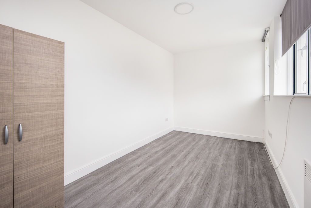 Additional image 18 of 5 bed flat to rentSharers Welcome IG1