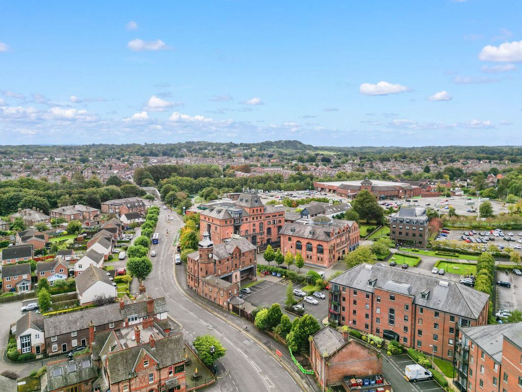 Property photo 3 of 17