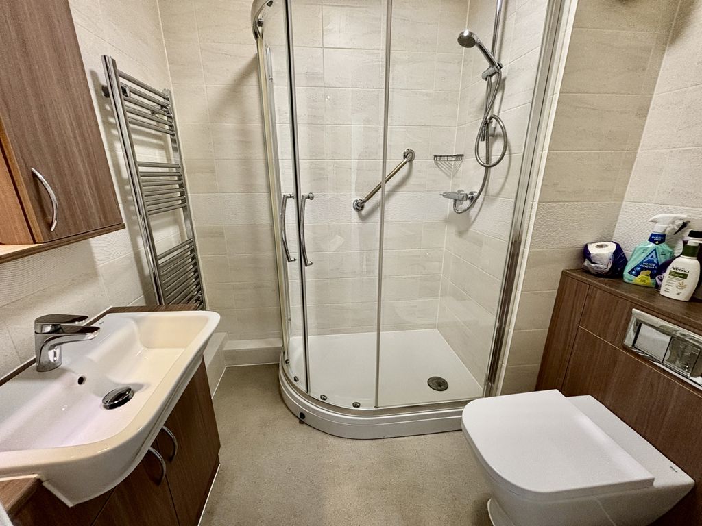 Additional image 7 of 1 bed flat for saleNew Town Lane, Penzance TR18