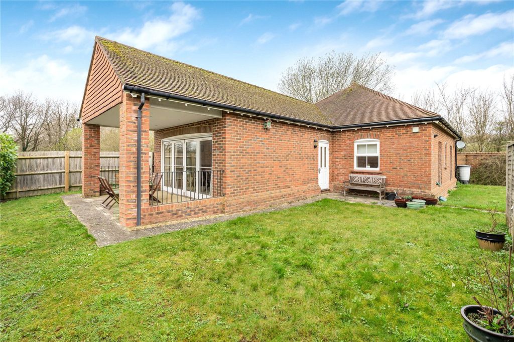 Property photo 3 of 20 Picture No. 24