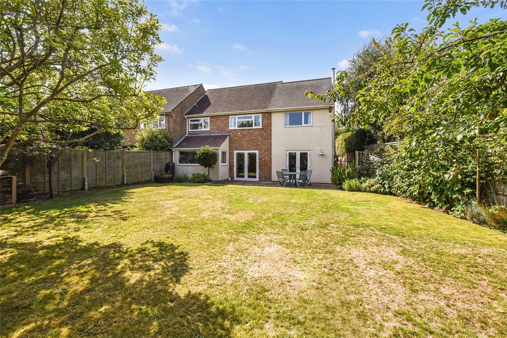 Property photo 1 of 13 Garden