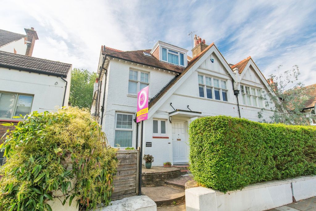 Property photo 1 of 15 1