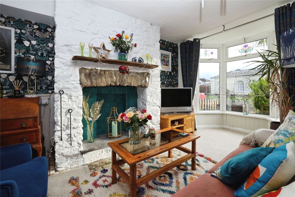 Property photo 2 of 18 Picture No. 20