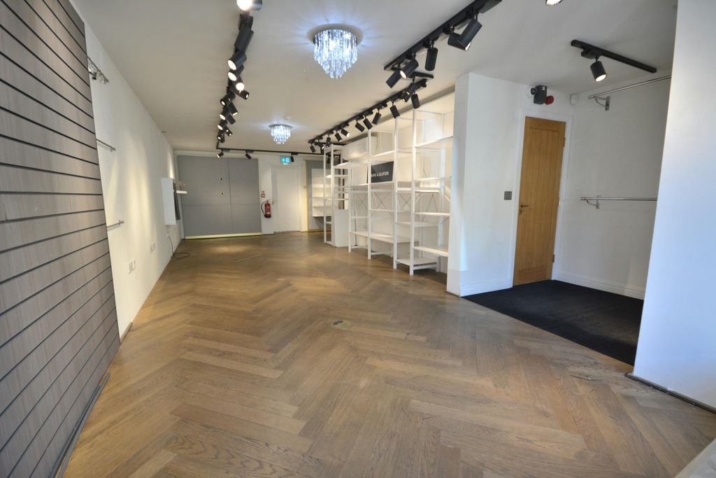 Property photo 2 of 9 Ground Floor Showroom