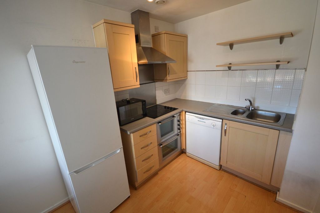 Property photo 2 of 7 Picture No. 01