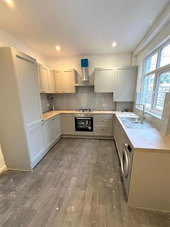 Property photo 3 of 13 Img-20251126-Wa0010.Jpg