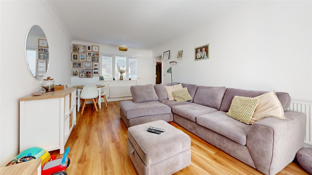 Property photo 3 of 15 Living-Room (3).Jpg