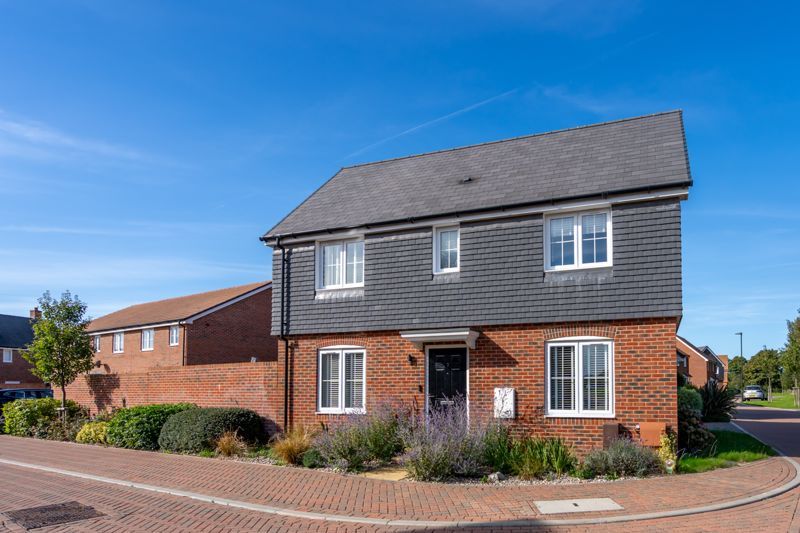 Property photo 1 of 12 Photo 32