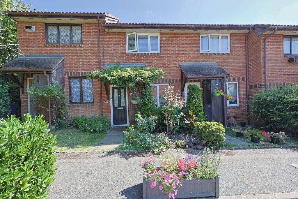 Property photo 1 of 12 4450341