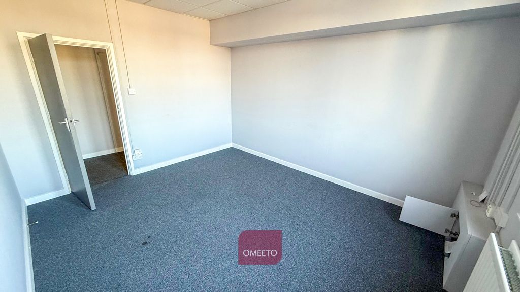 Property photo 2 of 4 Office To Let