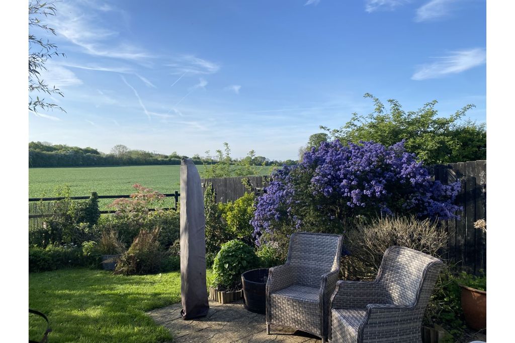 Property photo 1 of 18 Rear Garden