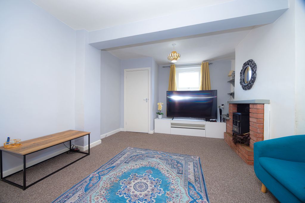 Property photo 3 of 22