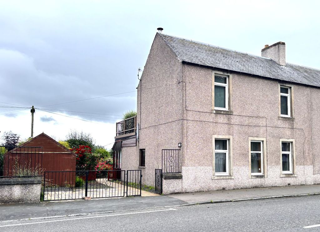 Property photo 1 of 28