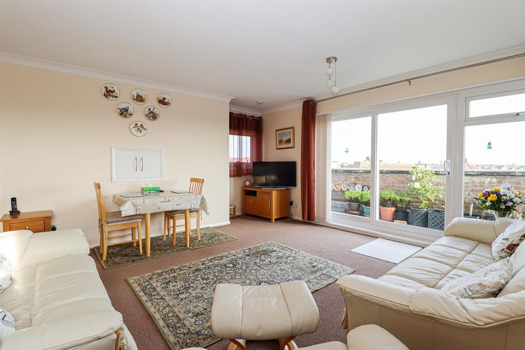 Property photo 3 of 19 Img_1736.Jpg
