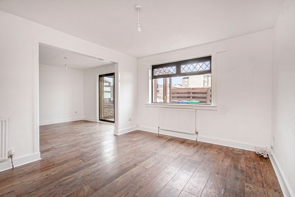 Property photo 2 of 33 Property Image 2