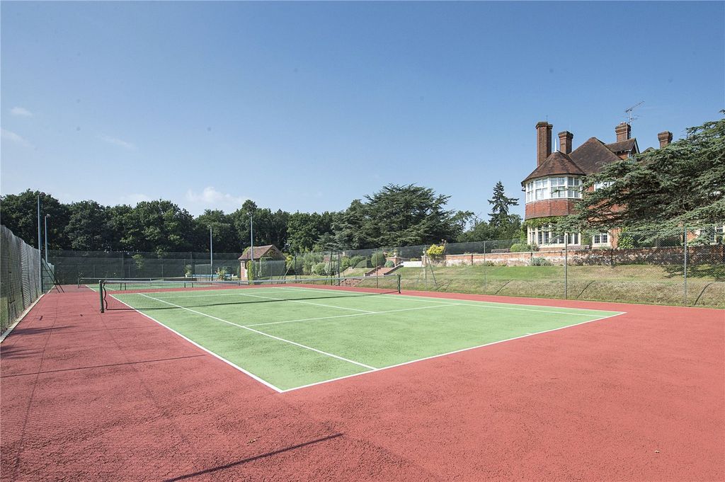 Property photo 1 of 12 Tennis Court