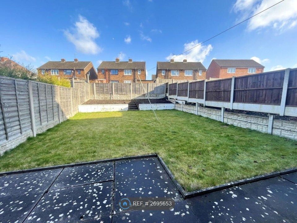 Property photo 2 of 22